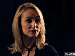 デカチン, フェラチオ, 気狂い, 黒人, 異人種間, なめる, 三人, オッパイの