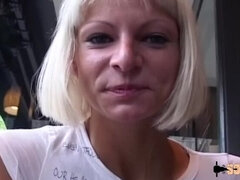 Young nymphomaniac Elke loves deep ass fucking