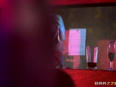 Blondine, Pornostars, Realität