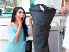 Большая жопа, Большой член, Брюнетки, На кухне, Натуральные сиськи, Крошечные, Молоденькие, Сиськи