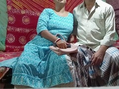 18, アジア人, 自家製, 人妻の, インド人, 小柄, ストッキング, 驚き