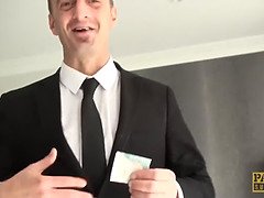 Sadomasochismus, Grosser schwanz, Blasen, Sperma im mund, Fetisch, Hardcore, Erniedrigung, Zierlich