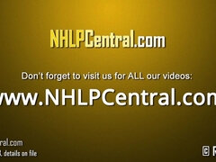 Culo grande, Tetas grandes, Consolador, Tacones, Pantaletas, Afeitado, Medias largas, Tetas