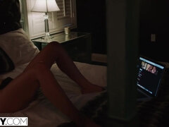 In den arsch, Arsch, Grosse titten, Kehlenfick, Aufs gesicht abspritzen, Lingerie, Realität, Reiten