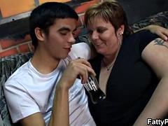 Belle grosse femme bgf, Gros seins, Sucer une bite, Tchèque, Hard, Nénés