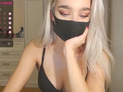 Wanton bimbo amateur porn video