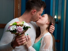 Спальня, Большая жопа, Большой член, Минет, Собачьи, Натуральные сиськи, Молоденькие, Сиськи