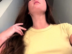 Enthousiasteling, Bruinharig, Europees, Dominante vrouw, Fetisj, Softcore pornografie, Alleen, Tiener