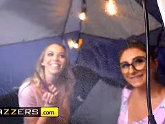 Anal, Verga grande, Mamada, Corridas, Desnudo, Pequeña, Trio, Tetas