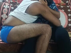 Парочка, Волосатые, Хд, Домохозяйки, Лизание, Служанка, Жесткий секс, Учитель