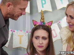 Blondine, Tochter, Schwanz, Familie, Reif, Orgasmus, Pornostars, Flotter dreier