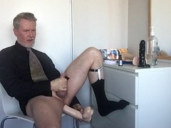 Full length cam show video w Jeff Stryker dildo