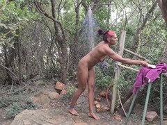 Ванна, Индианки, Обнаженные, Голышом, На природе, Душ, Тату, Сиськи