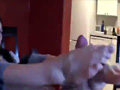 Любители, Семяизвержение, Фут фетиш, Дрочка ногами, Милф, Оргазм