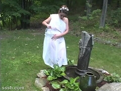 Blasen, Erotisch, Orgasmus, Im freien, Öffentlich, Rotschopf, Jungendliche (18+), Titten