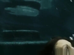 Underwater milf