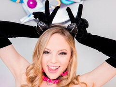 Grosse bite, Sucer une bite, En levrette, Hard, Seins naturels, Maigrichonne, Adolescente, Nénés