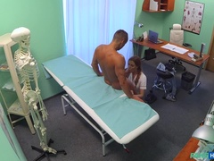 Amateur, Petit ami, Médecin, En levrette, Infirmière, Chatte, Uniforme, Voyeur