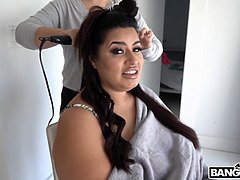 Gorda, Entre bastidores, Culo grande, Tetas grandes, Sexo duro, Interracial, Madres para coger, Tetas naturales