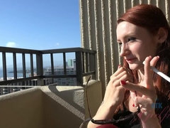 Violet is so relaxed in Hawaii. She wants a creampie