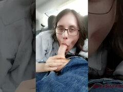 Enthousiasteling, Pijpbeurt, Auto, Gevangen, Compilatie, Sperma in mond, Slikken, Vrouw