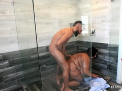 Belle grosse femme bgf, Gros seins, Gode, Grosse, Mature, Seins naturels, Douche, Nénés