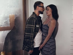 Americano, Tetas grandes, Morena, Acercamiento, Hd, Enorme, Madres para coger, Puta