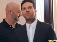 Pijpbeurt, Bedriegen, Lul, Sperma in gezicht, Likken, Natuurlijke tieten, Doordringend, Tieten likken