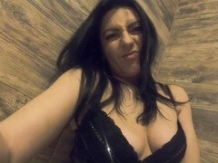 Sucer une bite, Européenne, Fétiche, Talons, Masturbation, Mère que j'aimerais baiser