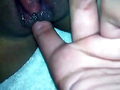 18 ans, Brunette brune, Masturbation, Chatte, Rasée, Mouillée