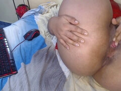 Arsch, Braunhaarige, Vollbusig, Latina, Masturbation, Spielzeuge