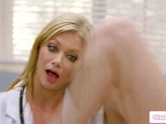 Blond, Rondborstig, Lul, Arts, Hd, Lesbisch, Klein, Geschoren