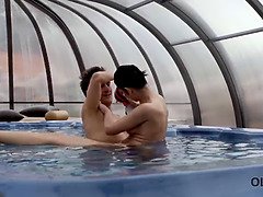 Sucer une bite, Brunette brune, Papa, Hard, Hd, Petite femme, Piscine, Maigrichonne