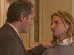 Amerikanisch, Asiatisch, Braunhaarige, Hausfrau, Lingerie, Strümpfe, Titten, Ehefrau