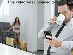 Ванна, Кончили внутрь, Собачьи, Сперма на лице, Киски, Бритые, Душ, Тугие