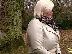 Blonde, Britannique, Femme couguar, Mature, Mère que j'aimerais baiser, Maman, Chatte, Belle mère