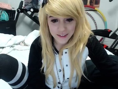 Любители, Блондинки, Дилдо, Мастурбация, Софткор, Соло, Молоденькие, Вебкамера