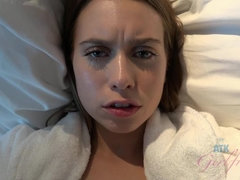 Brunette brune, Éjaculation interne, Doigter, Embrassement, Huilée, Orgasme, Pov, Chatte
