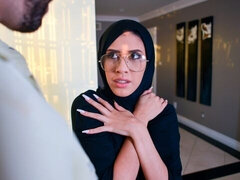 アナル, デカ尻, フェラチオ, バック, 眼鏡, キス, 淫乱熟女, タトゥー