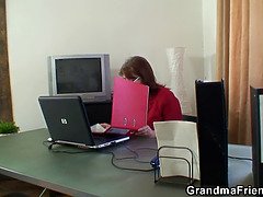 Madura, Doble penetracion, Masturbación, Maduro, Madres para coger, Oficina, Madrastra, Trio