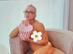 Your Naturist Stepmother Gianna... And You Keep Looking