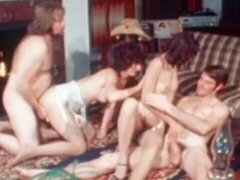 Grosser schwanz, Blasen, Behaart, Natürlichen titten, Muschi, Jungendliche (18+), Titten, Vintage