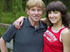 Cul, Sucer une bite, Brunette brune, Grosse, Poilue, Masturbation, De plein air, Adolescente