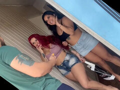 Amateur, Cul, Gorge profonde, Nue, Chatte, Rousse roux, Pute, Plan cul à trois