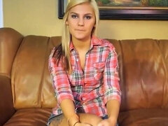 Bailey gives a blowjob and a rimjob after masturbating