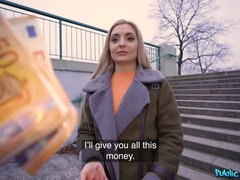 Amateur, Blonde, Sucer une bite, Éjaculer dans la bouche, En levrette, Bâillonner, Argent, Russe