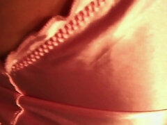 Leie, Arsch, Tussi, Grosser arsch, Grosse titten, Satin, Strümpfe, Titten