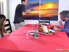 Grote kont, Pijpbeurt, Lul, Hondjeshouding, Likken, Masturbatie, Kut duiken, Tatoeage