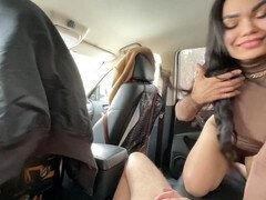 Kont naar mond, Grote kont, Pijpbeurt, Broeder, Auto, Sperma, Latijnse vrouw, Moeder