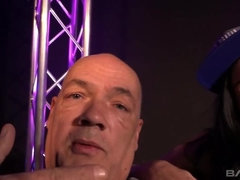 Morena, Polla, Pov, Tatuaje